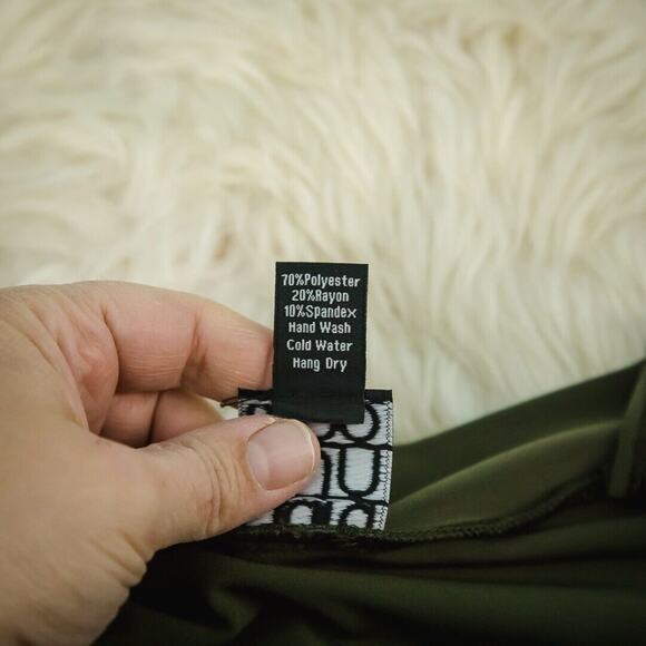 Clara Sun Woo Size Small S Olive Green Cold Shoulder Long Sleeve Knit Tunic Top - Picture 4 of 5